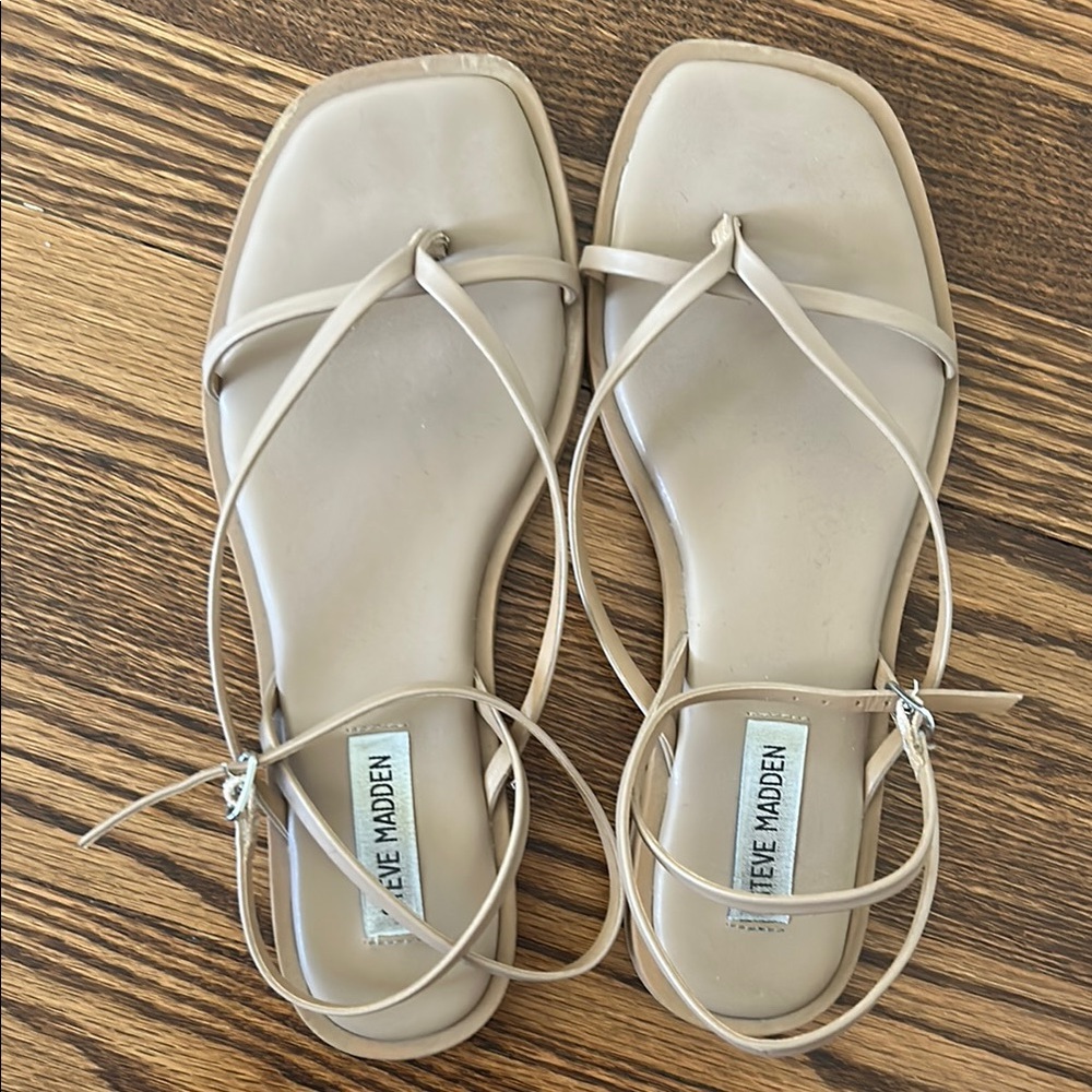 Steve Madden Tan Minimalist Sandals